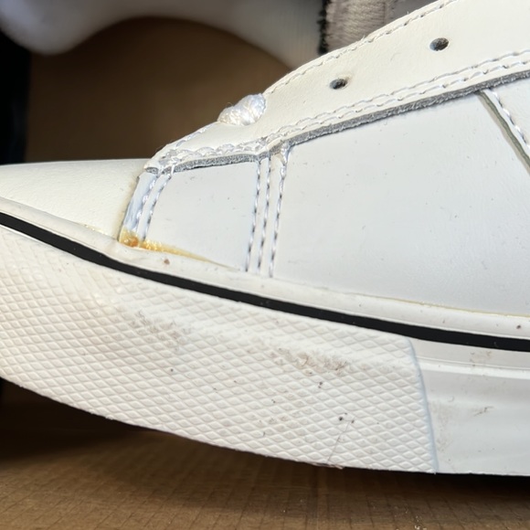 NWT Mens DVS Shoes - Picture 8 of 8